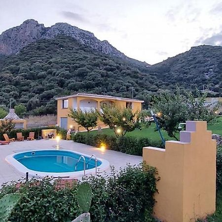 Indipendente Con Piscina Uso Esclusivo Internet Illimitato Villa Siniscola Kültér fotó
