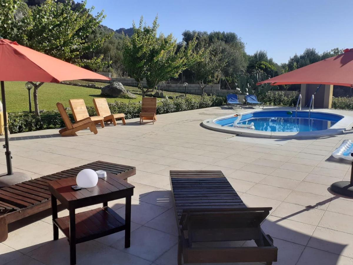 Indipendente Con Piscina Uso Esclusivo Internet Illimitato Villa Siniscola Kültér fotó
