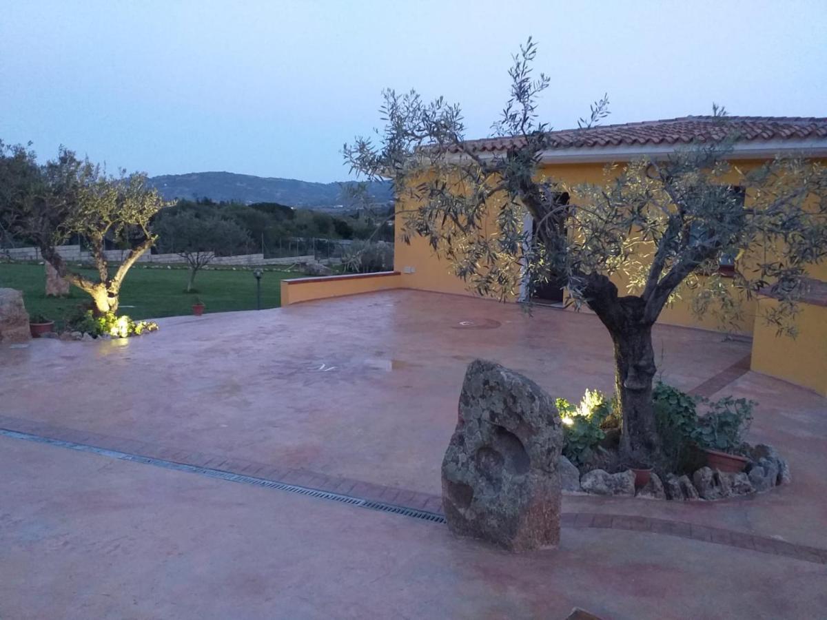 Indipendente Con Piscina Uso Esclusivo Internet Illimitato Villa Siniscola Kültér fotó